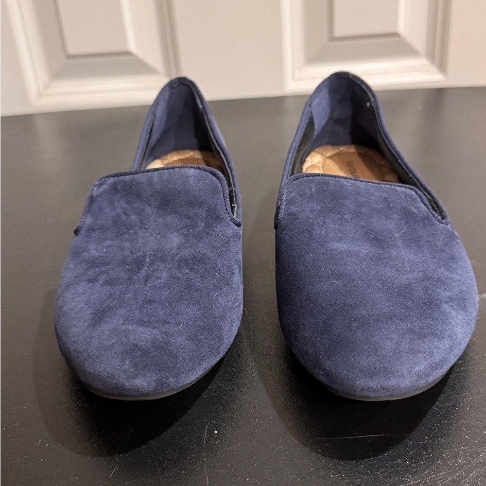 Birdies navy Blue Suede Loafers with Rounded Toe size 7